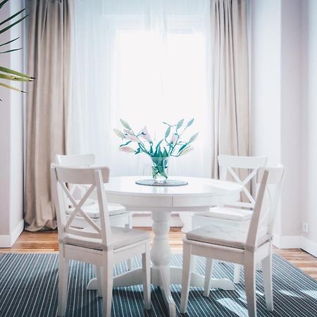 Garai Apartment By People Rentals Билбао Екстериор снимка